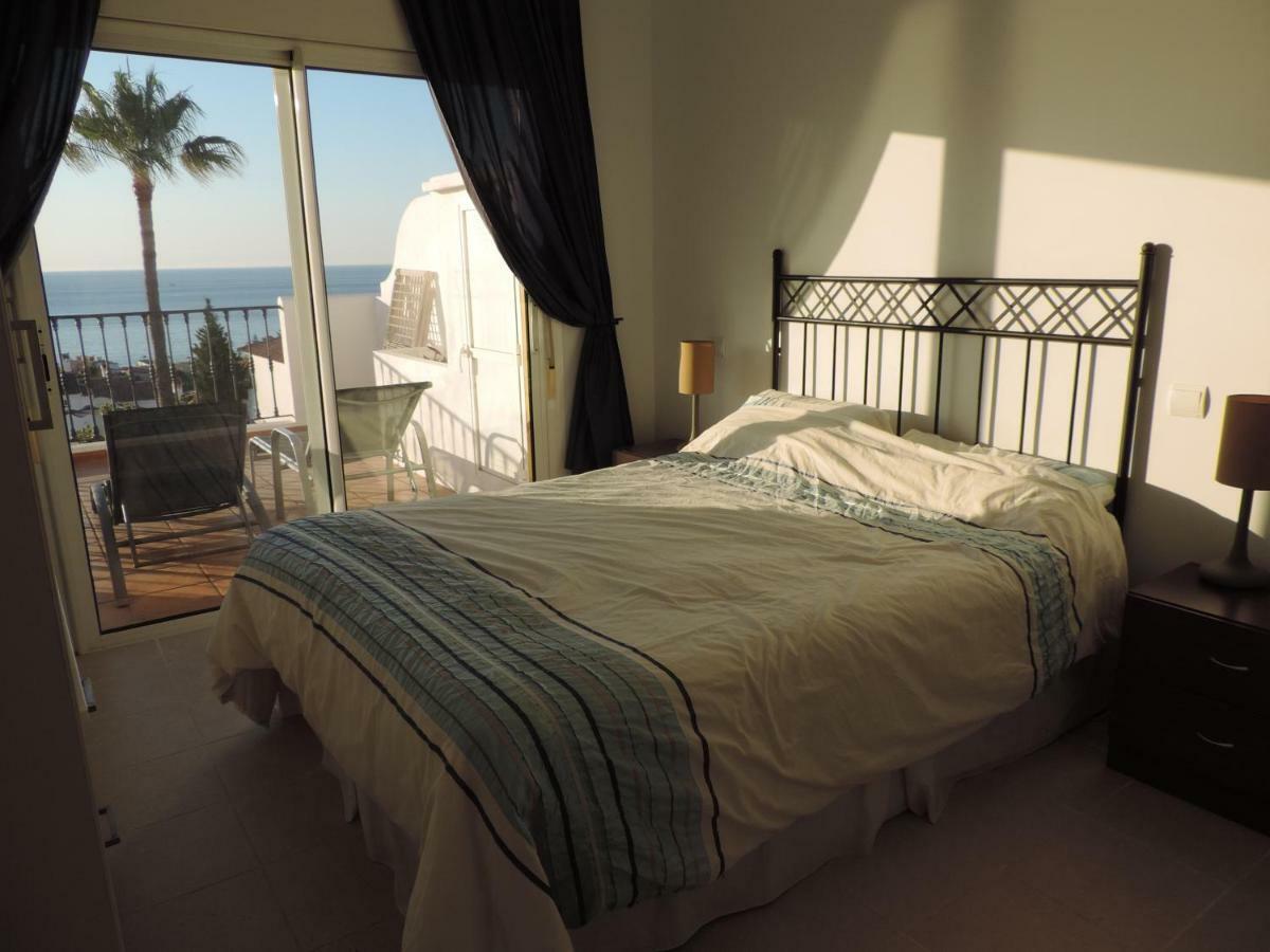 Terrazas De Guadalupe J3 Apartment มานิลบา ภายนอก รูปภาพ